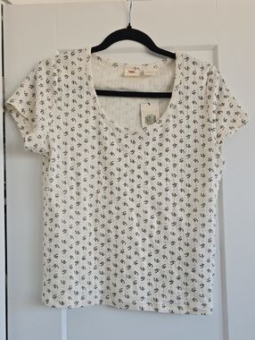 Levis White Floral Ribbed Scoop Neck Top